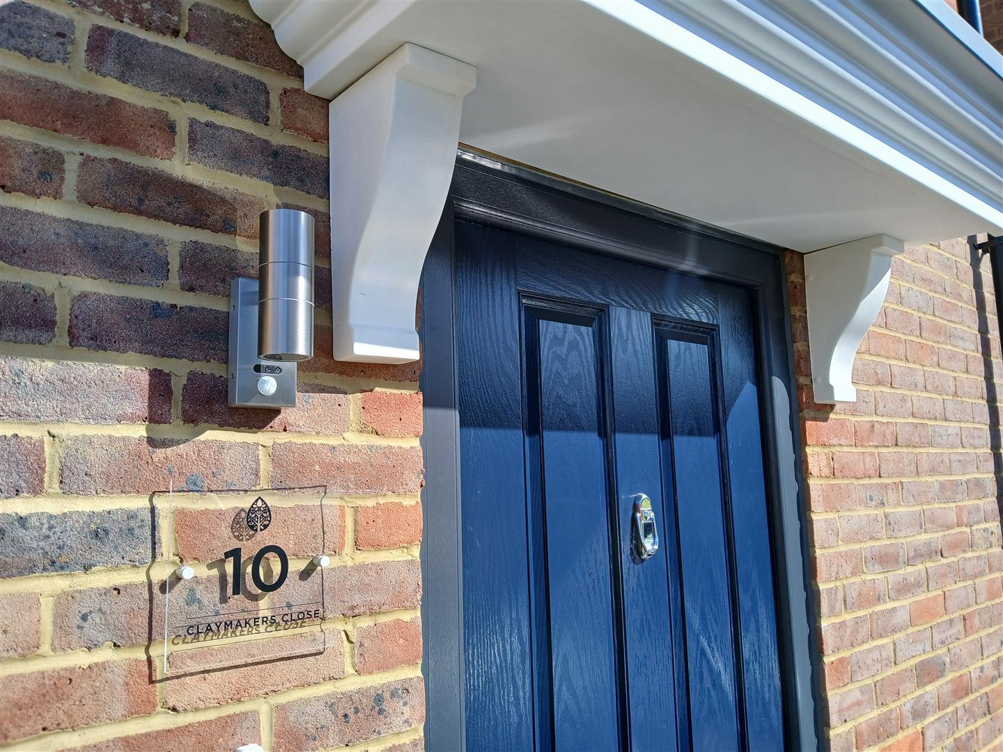 Terraced House Photo 1