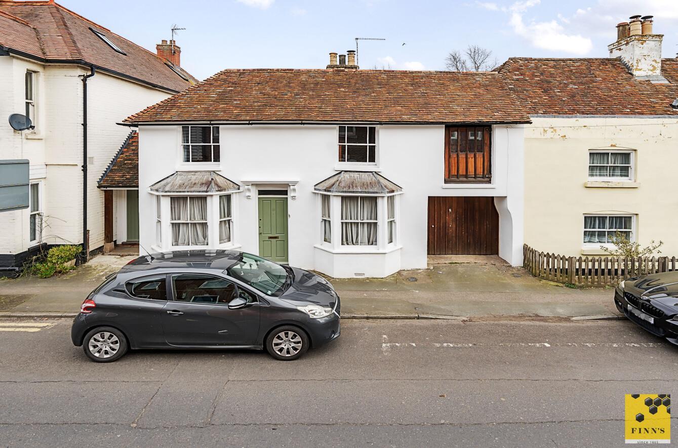 Terraced House Main Photo