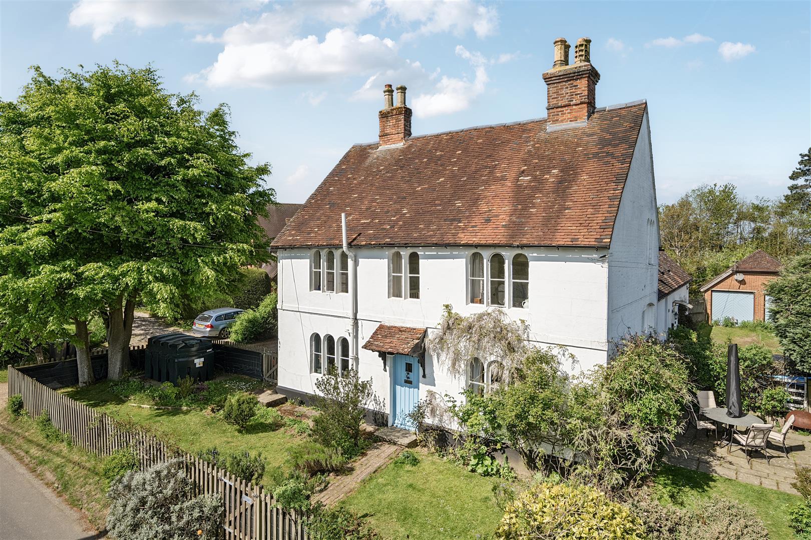 Detached House Main Photo