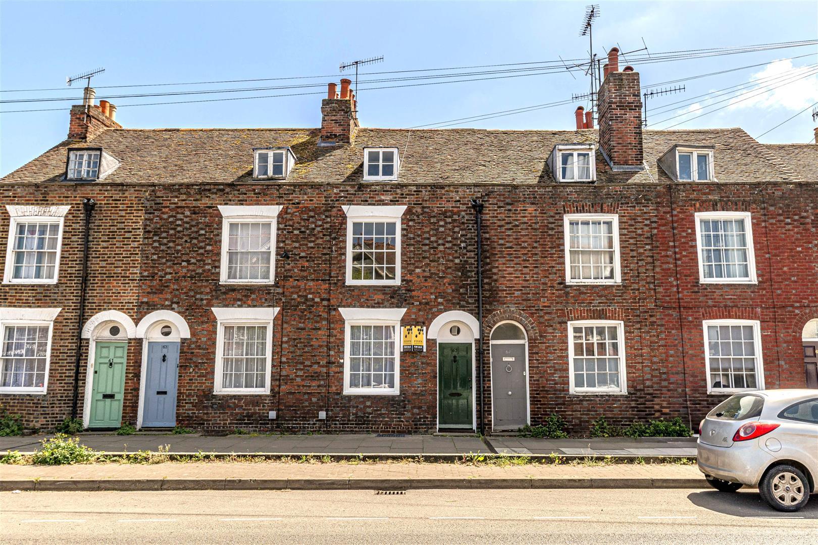 Terraced House Main Photo