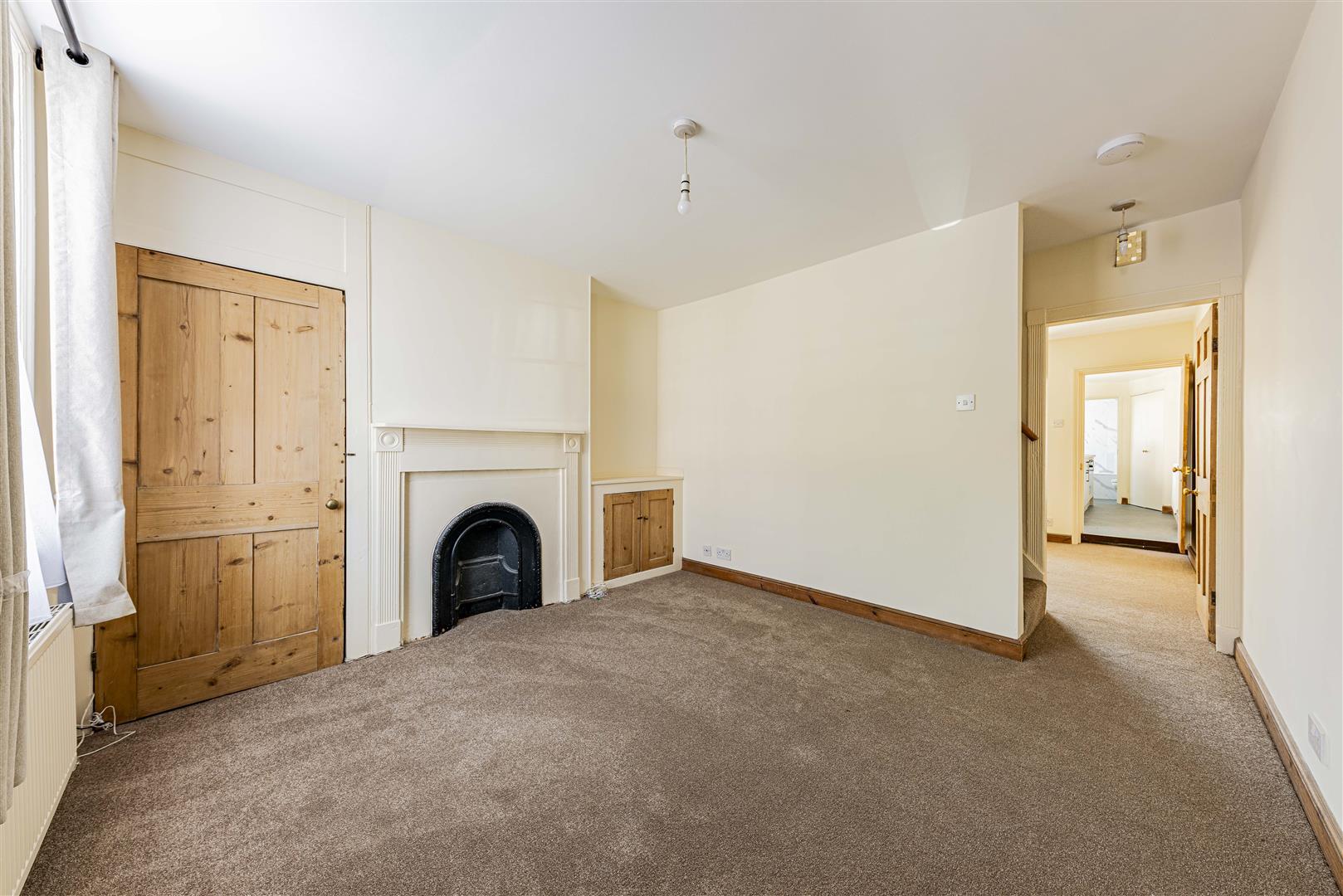 Terraced House Photo 1