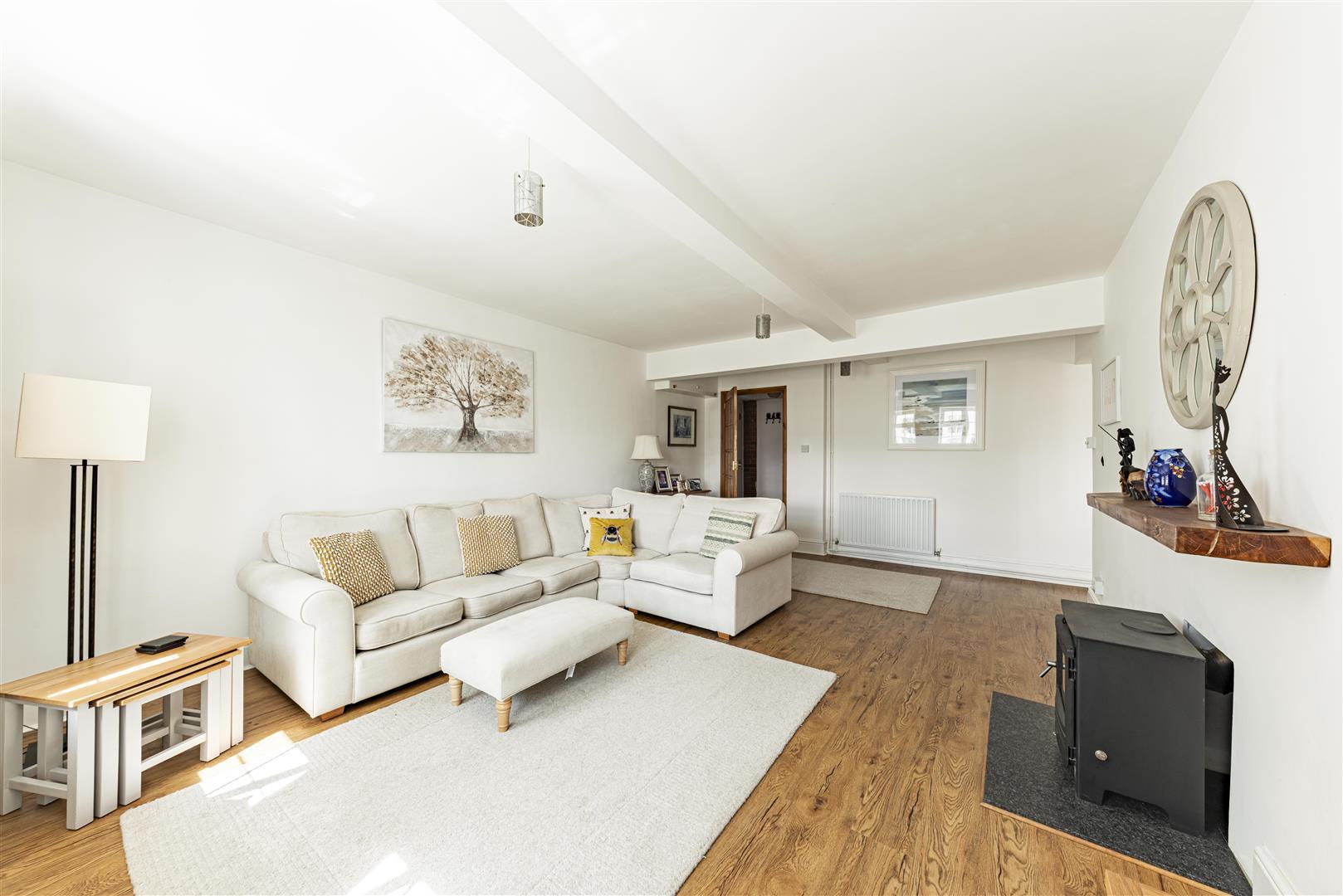 Terraced House Photo 2