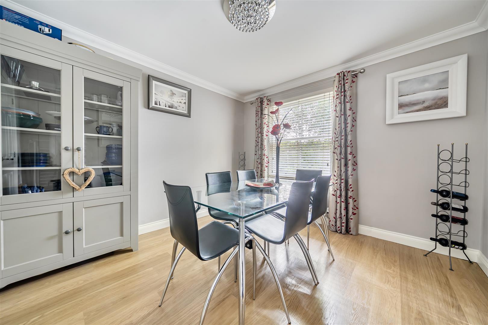 Detached House Photo 3