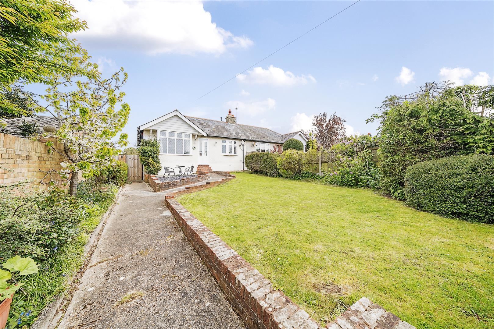 Semi-Detached Bungalow Main Photo