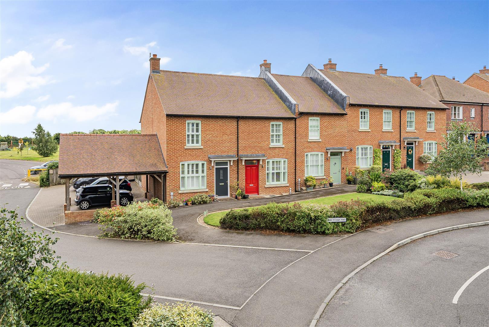 Terraced House Main Photo