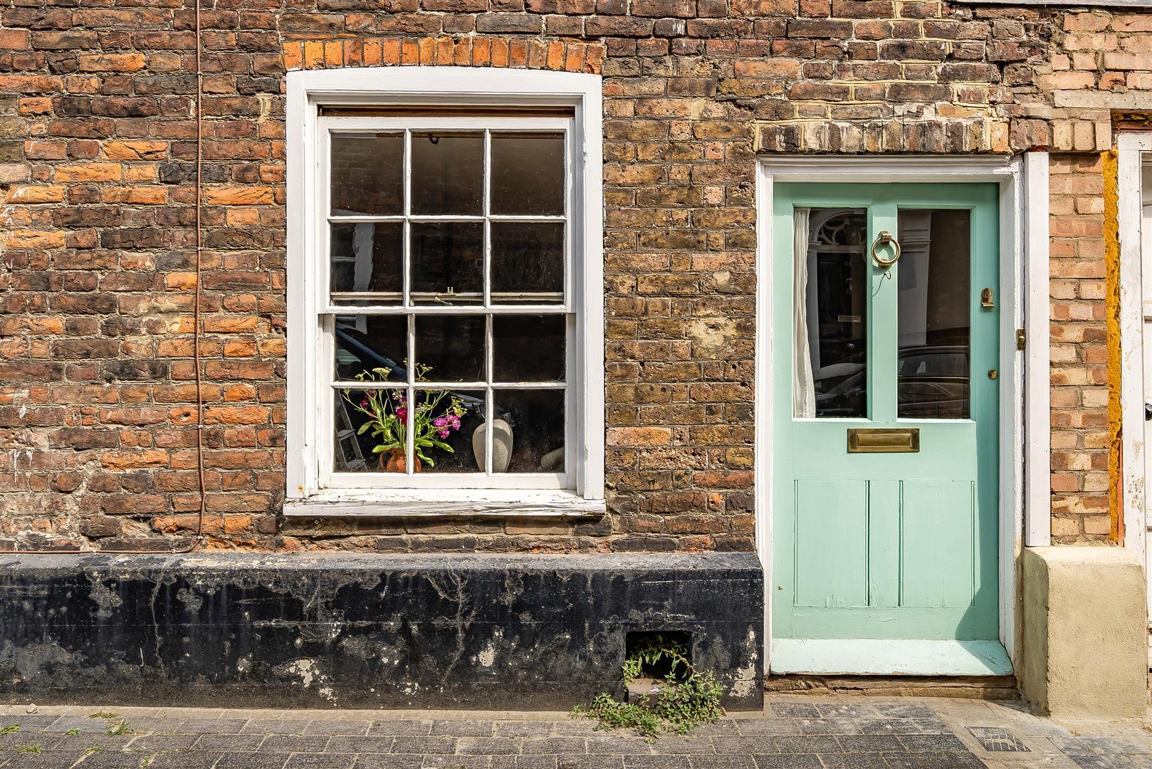 Terraced House Photo 1