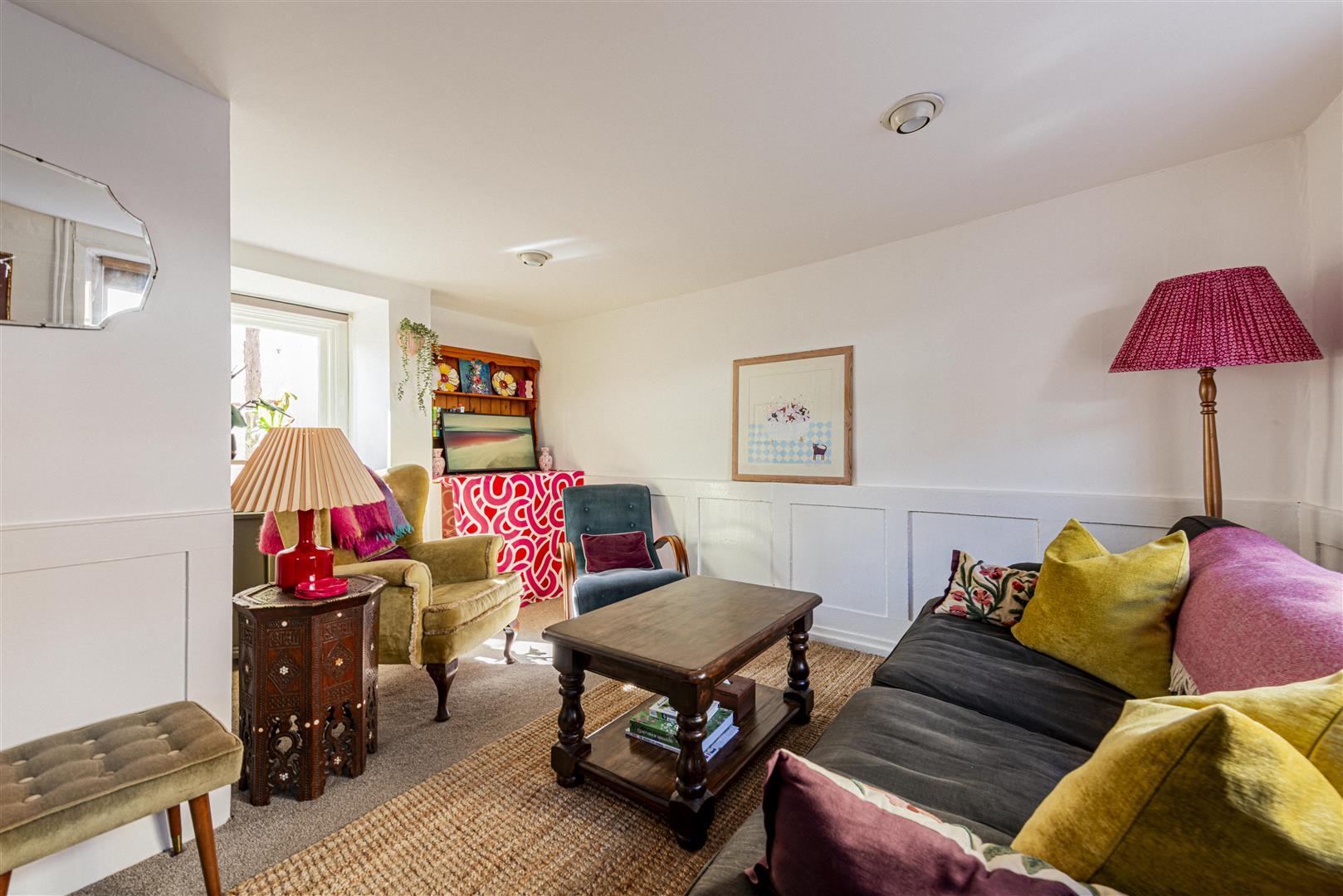 Terraced House Photo 3