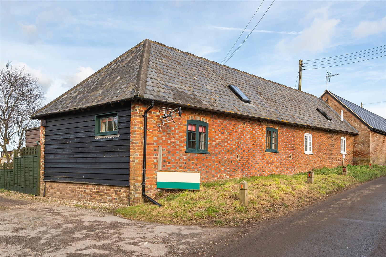 Semi-Detached House Photo 1