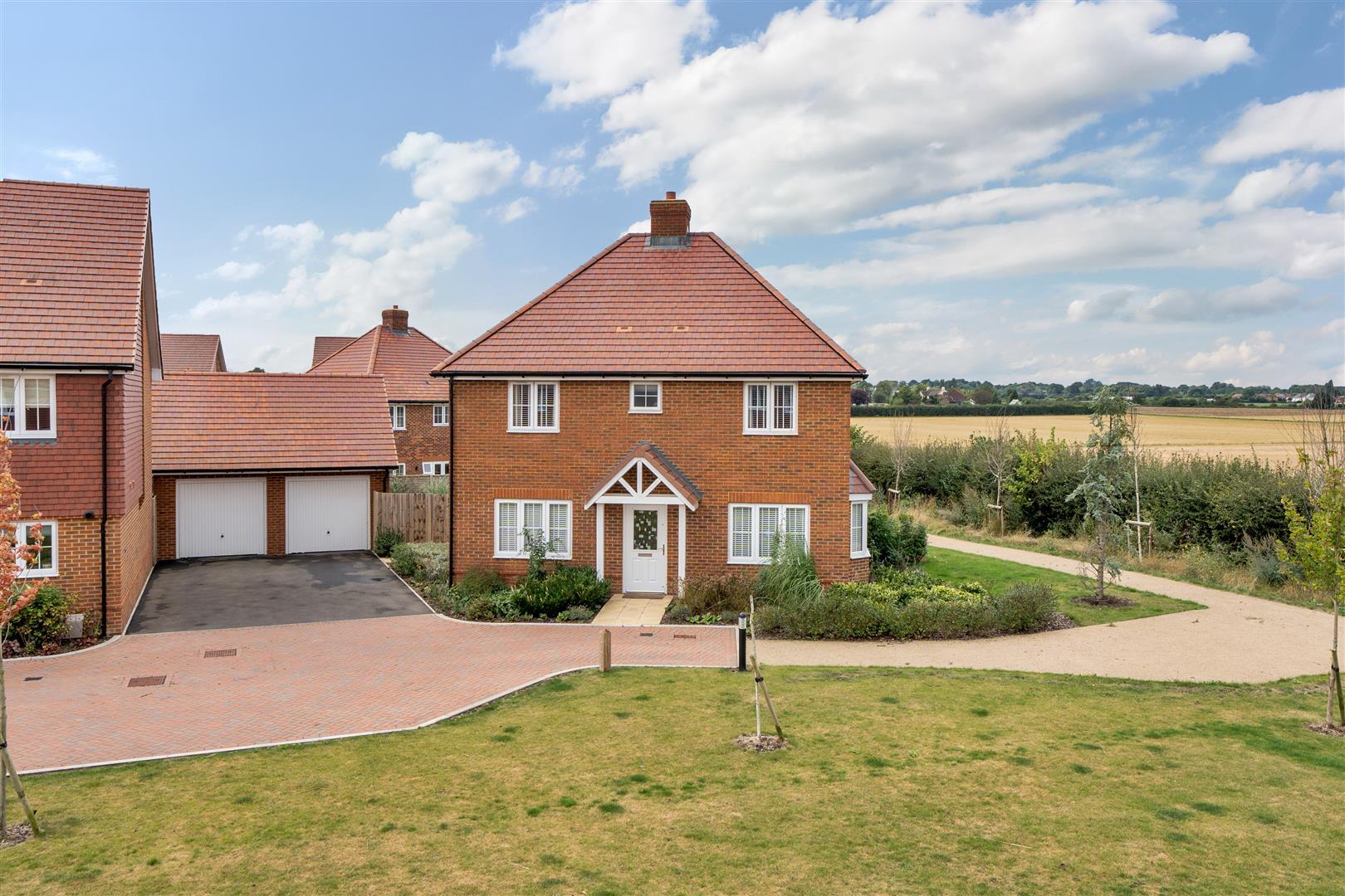 Detached House Main Photo