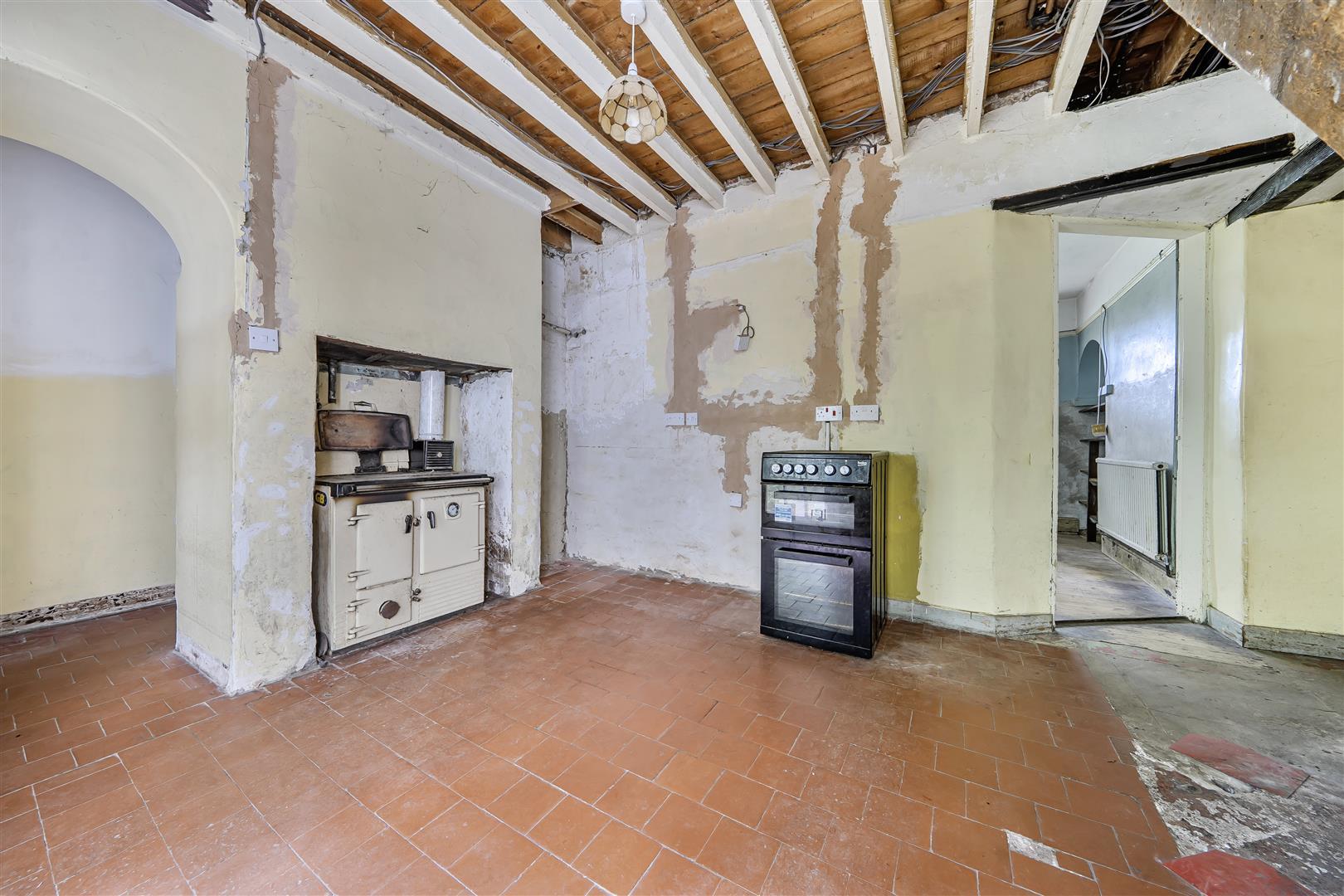 Detached House Photo 3