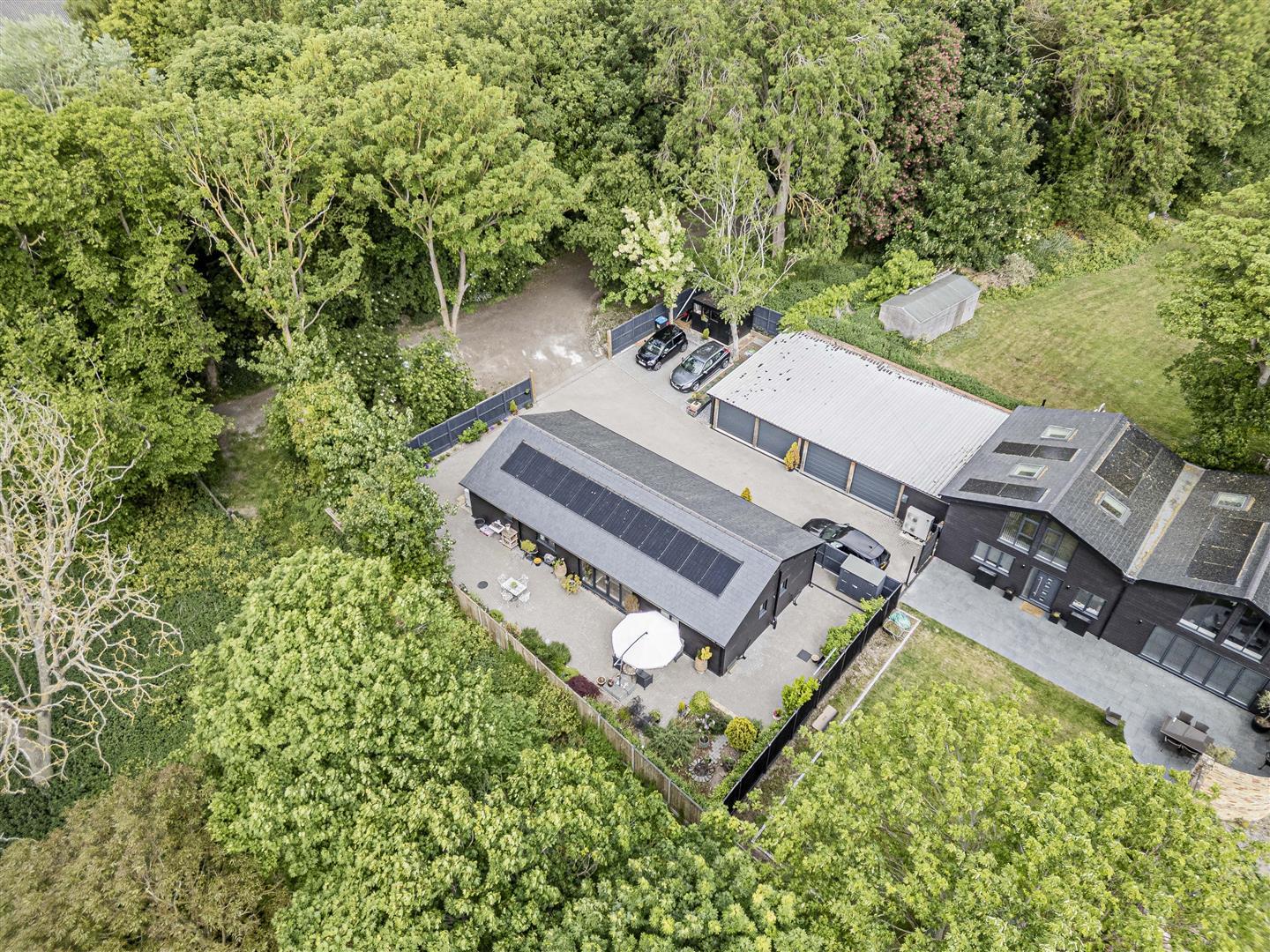 Detached Bungalow Main Photo