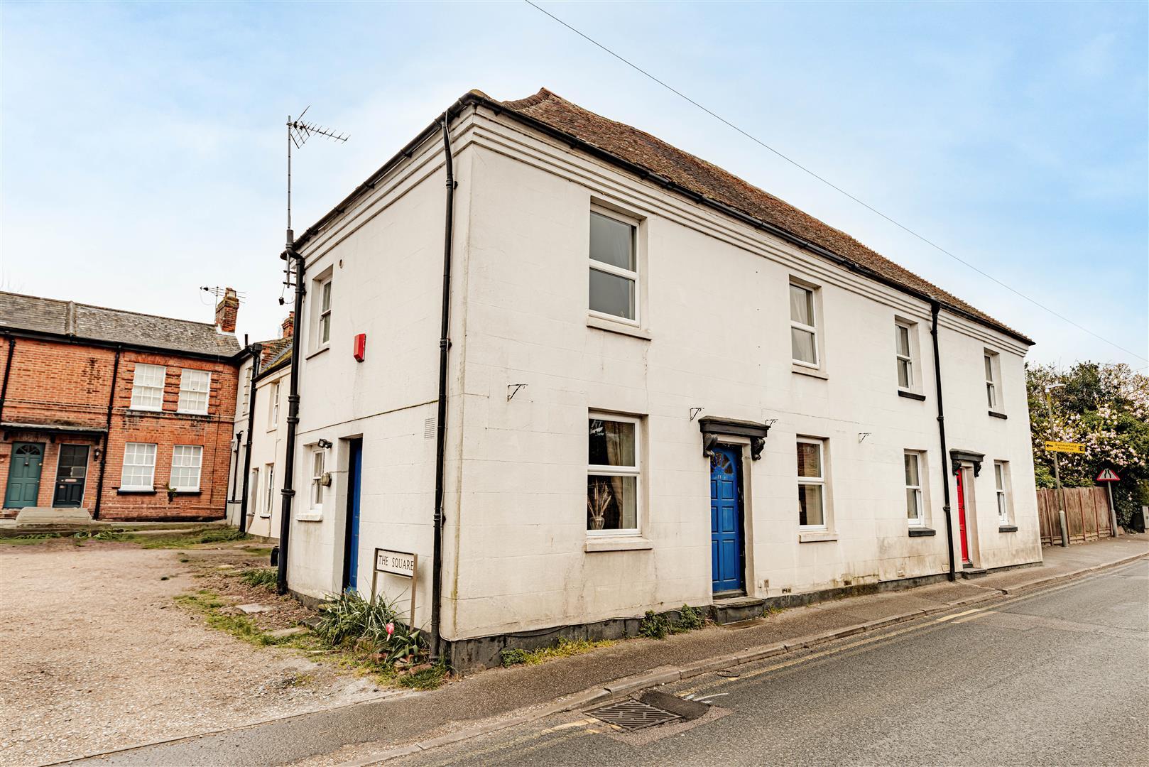 Terraced House Photo 1