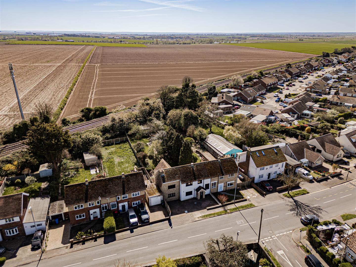 Semi-Detached House Main Photo