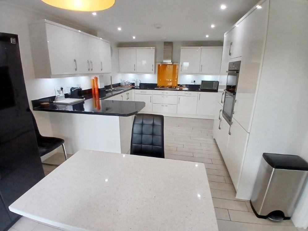 Town House Photo 2