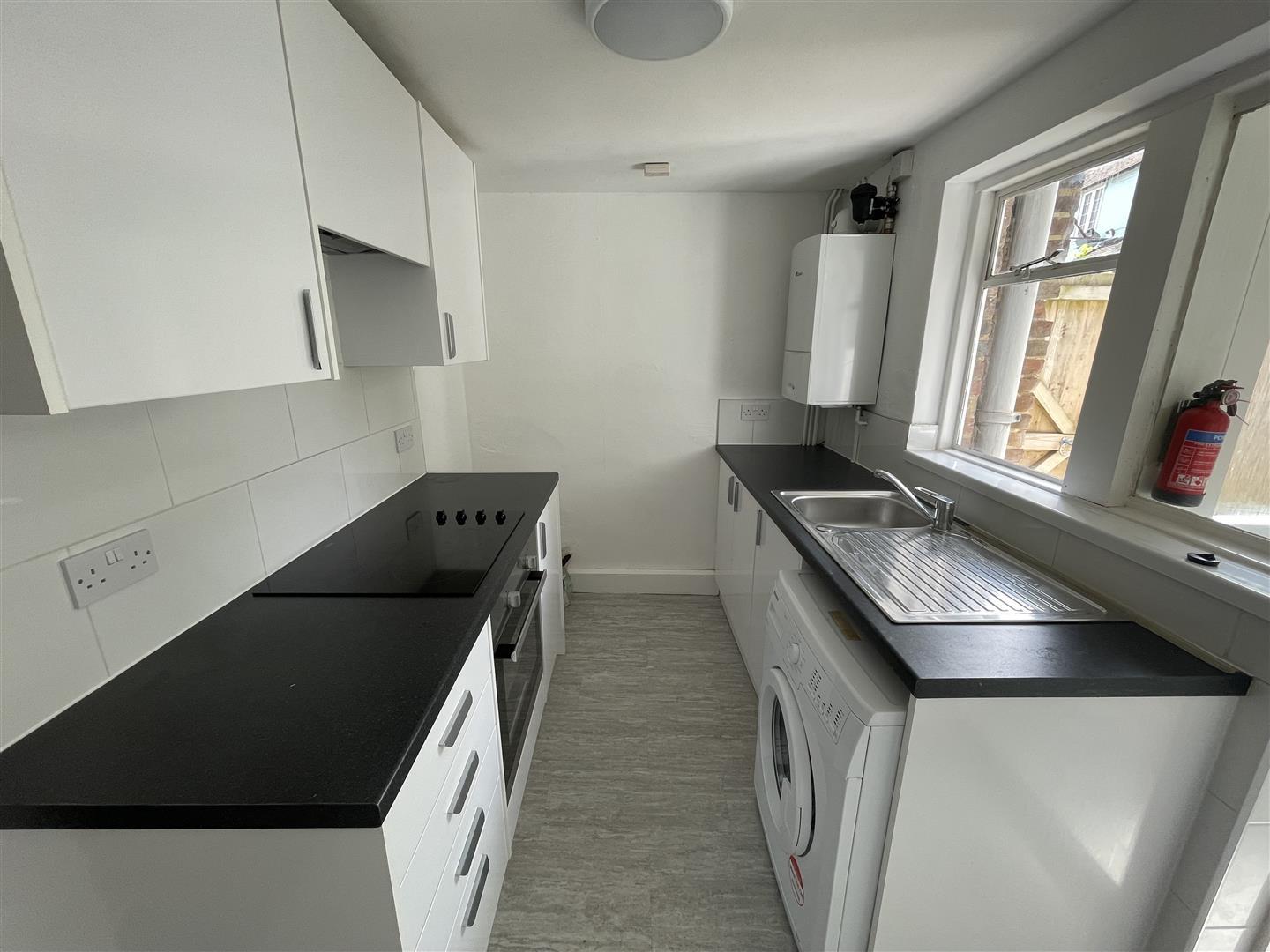 Terraced House Photo 3