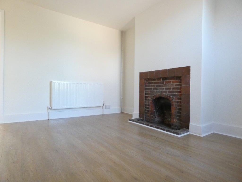 Terraced House Photo 2