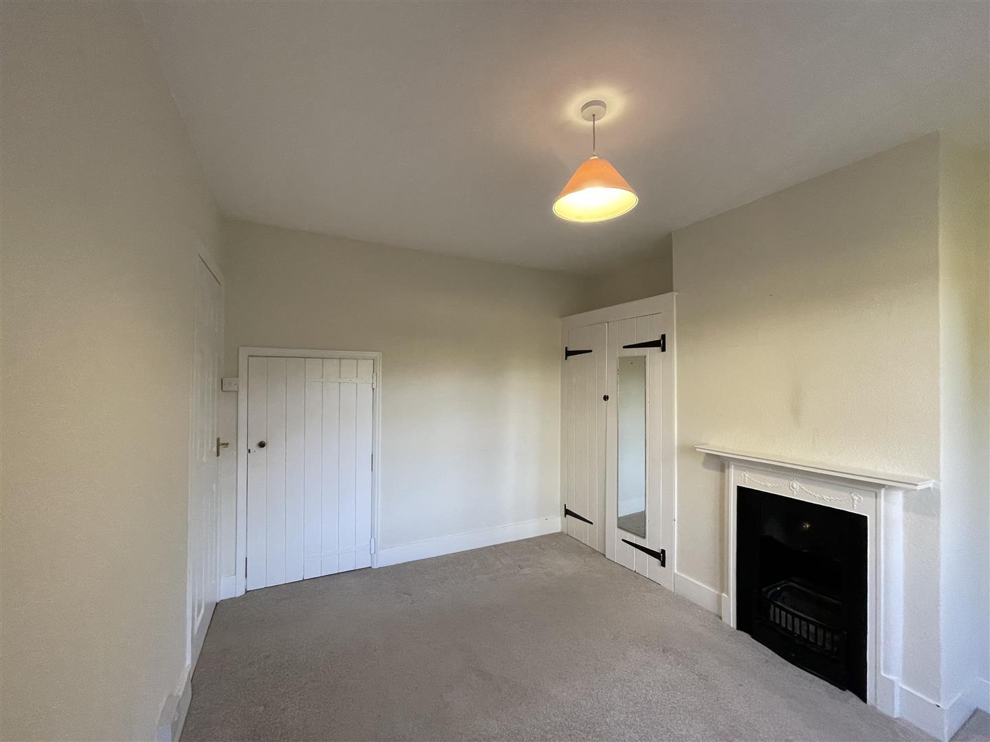 Semi-Detached House Photo 1