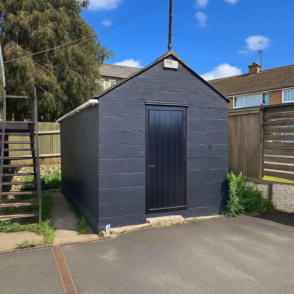 Commercial Property Photo 1