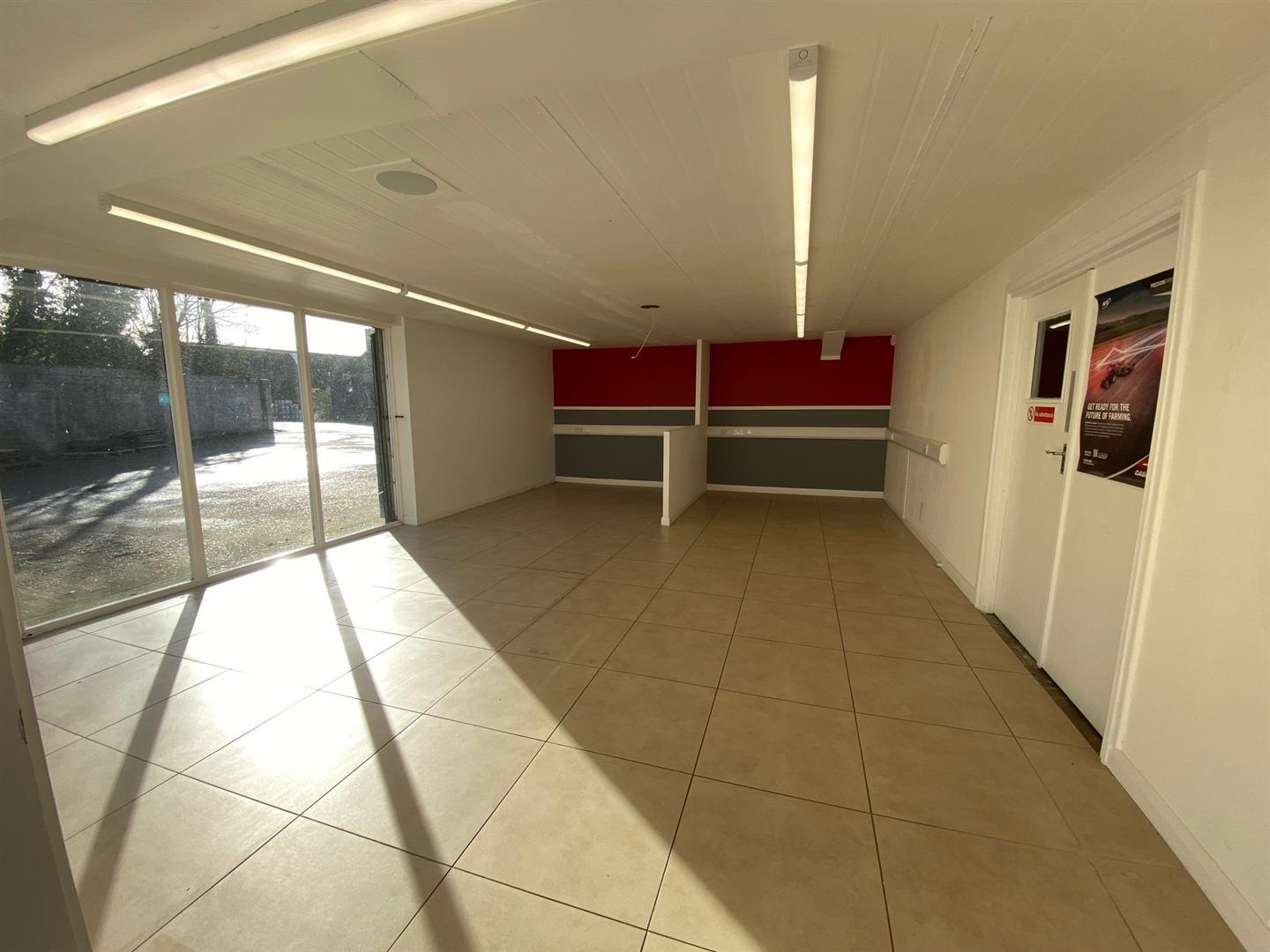 Commercial Property Photo 3